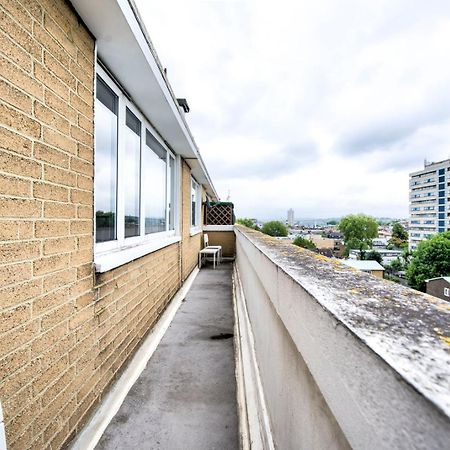 Appartamento Guestready - Penthouse Flat In Trendy Peckham Londra Esterno foto